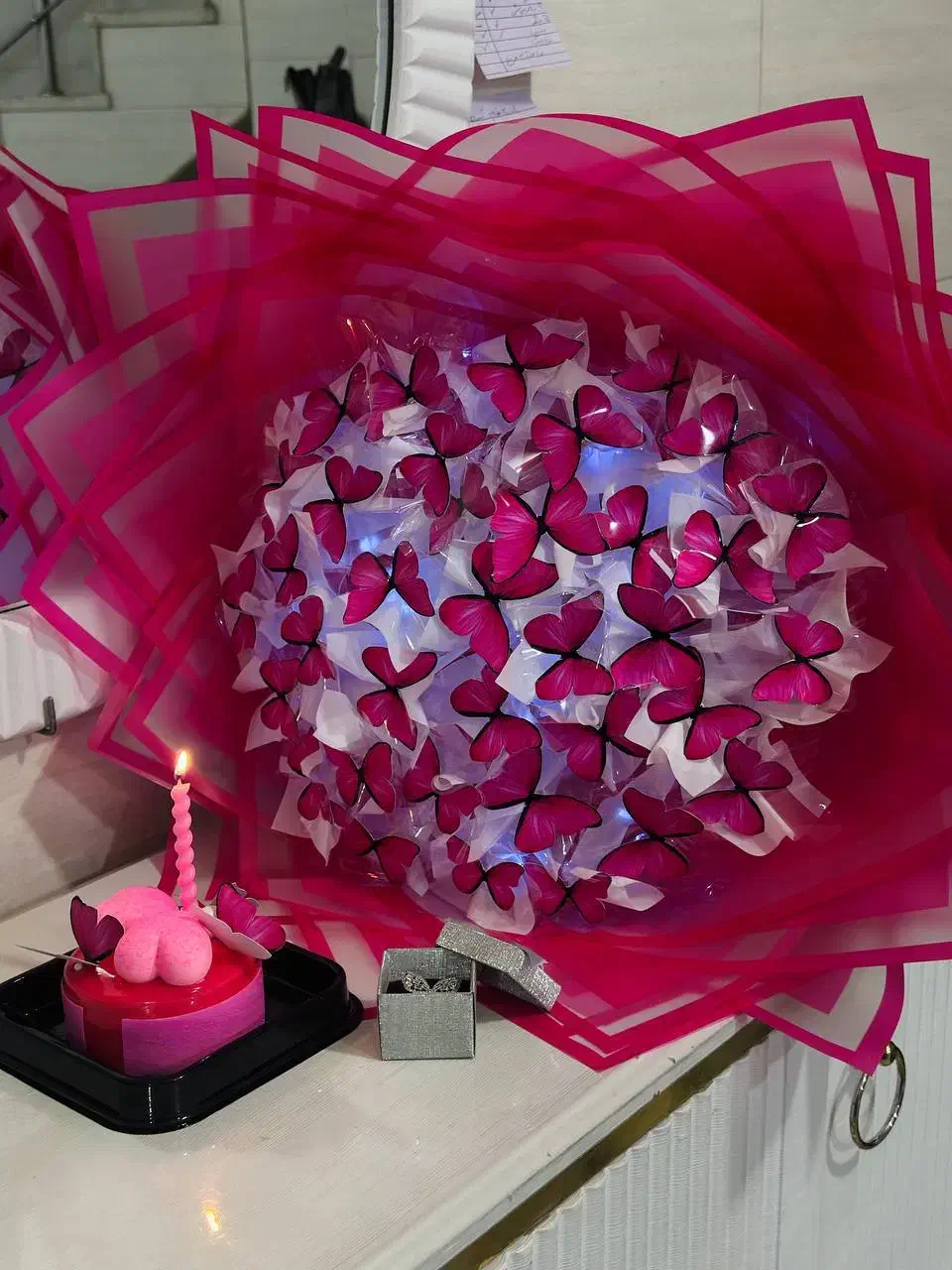 کادو خاص|گل مصنوعی|کرمانشاه, |دیوار