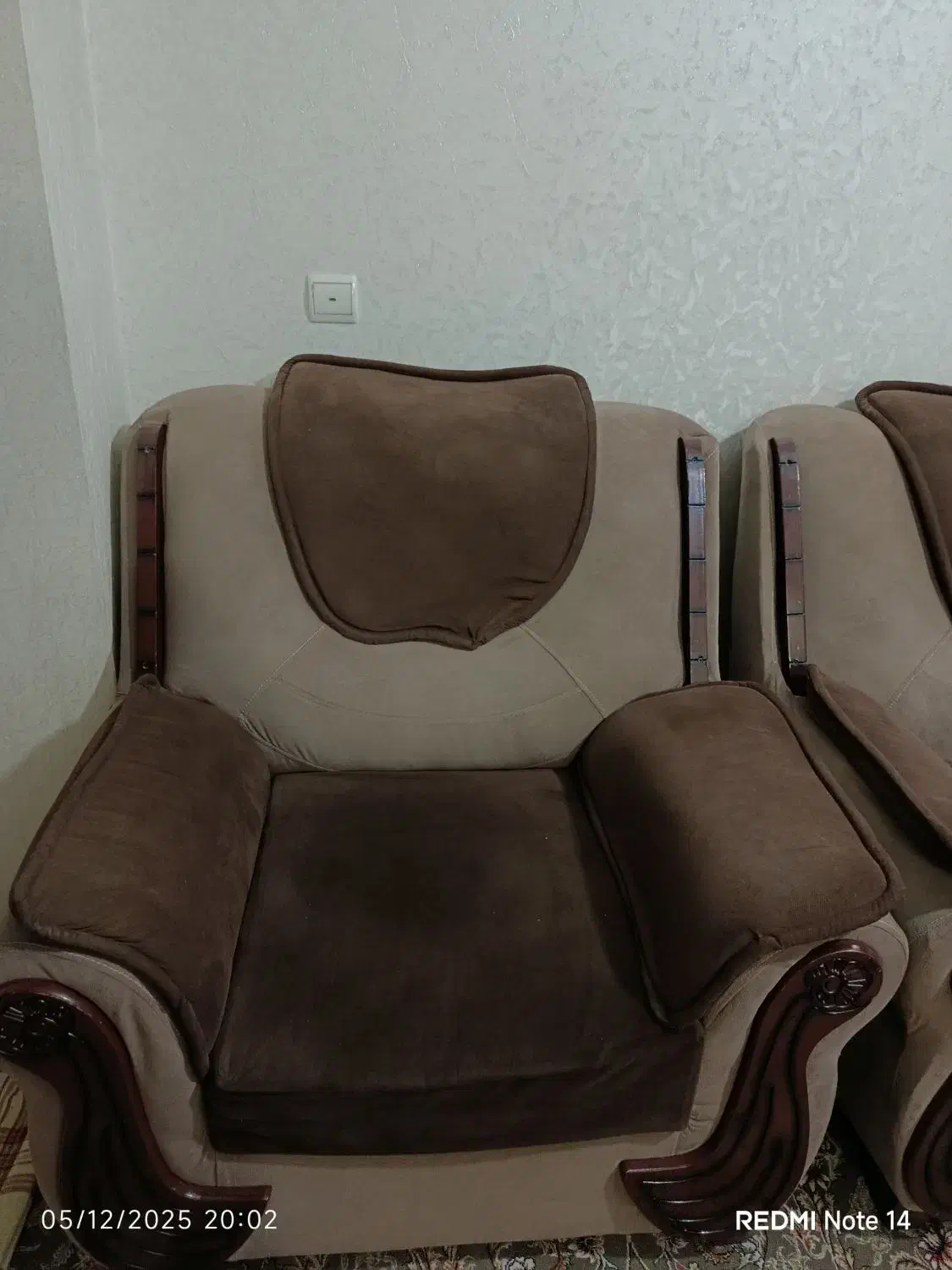 مبل ۷ نفره راحتی سالم|مبلمان خانگی و میز عسلی|اسلام‌شهر, شهرک مصطفی خمینی|دیوار