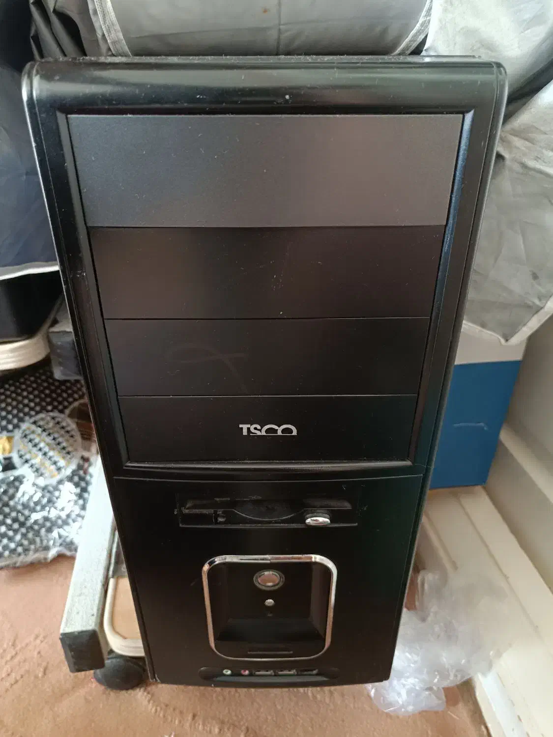 فروش کامپیوتر صفحه تخت|رایانه رومیزی|تسوج, |دیوار