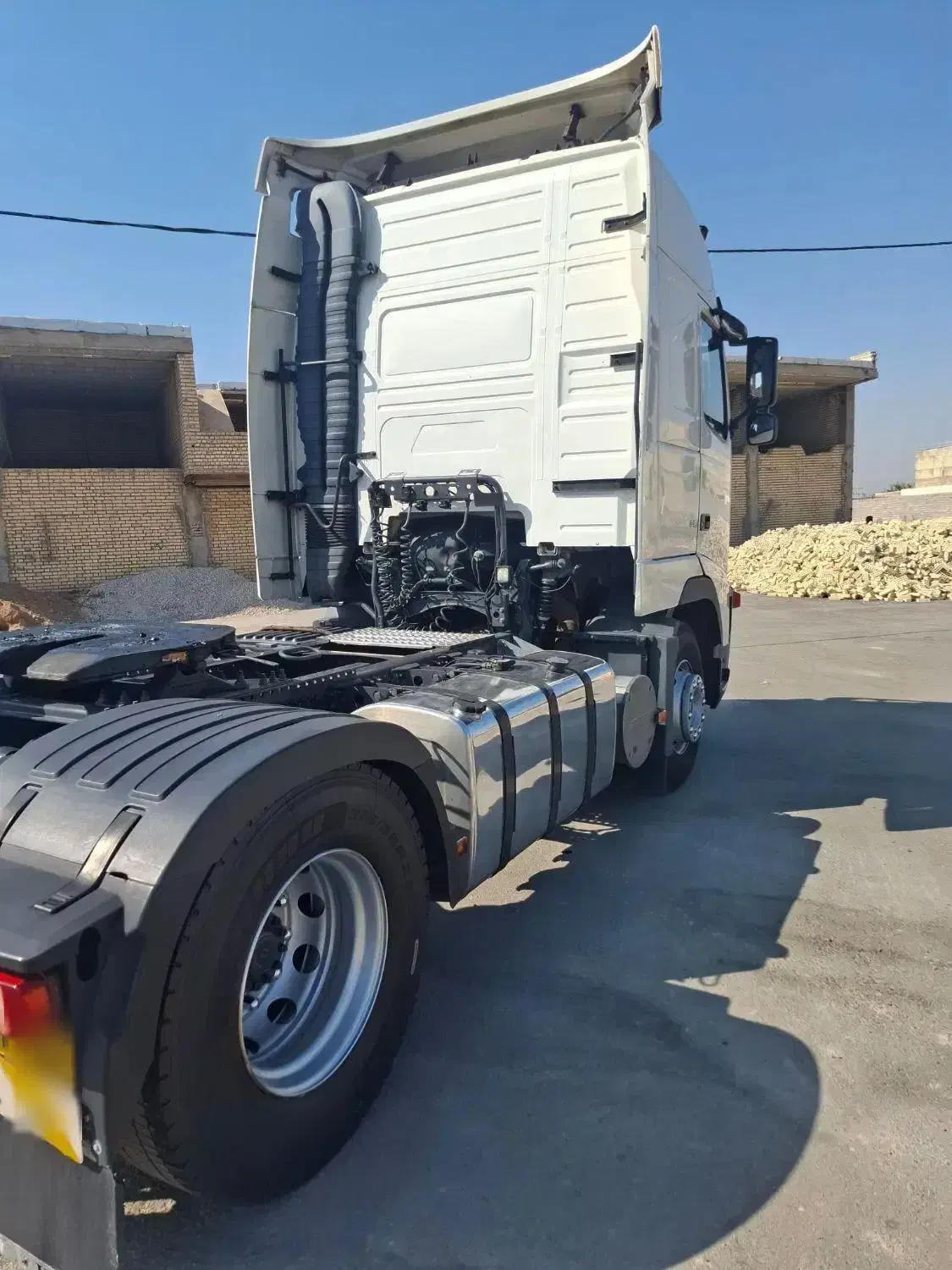 اف اچ۴۴۰ تک وارداتی|خودرو سنگین|اهواز, امانیه|دیوار