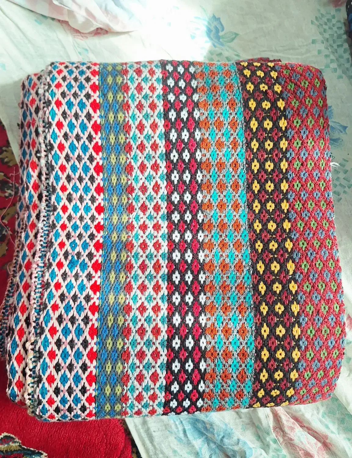 جاجیم دست بافت|گلیم، جاجیم، گبه|آفتاب, |دیوار