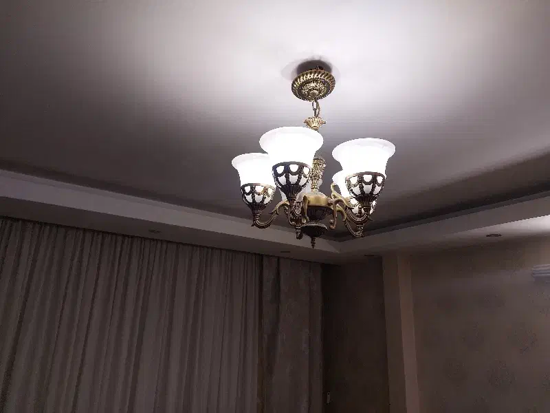 دو عدد لوستر آنتیک ۵شعله|لوستر و چراغ آویز|مشهد, نوید|دیوار