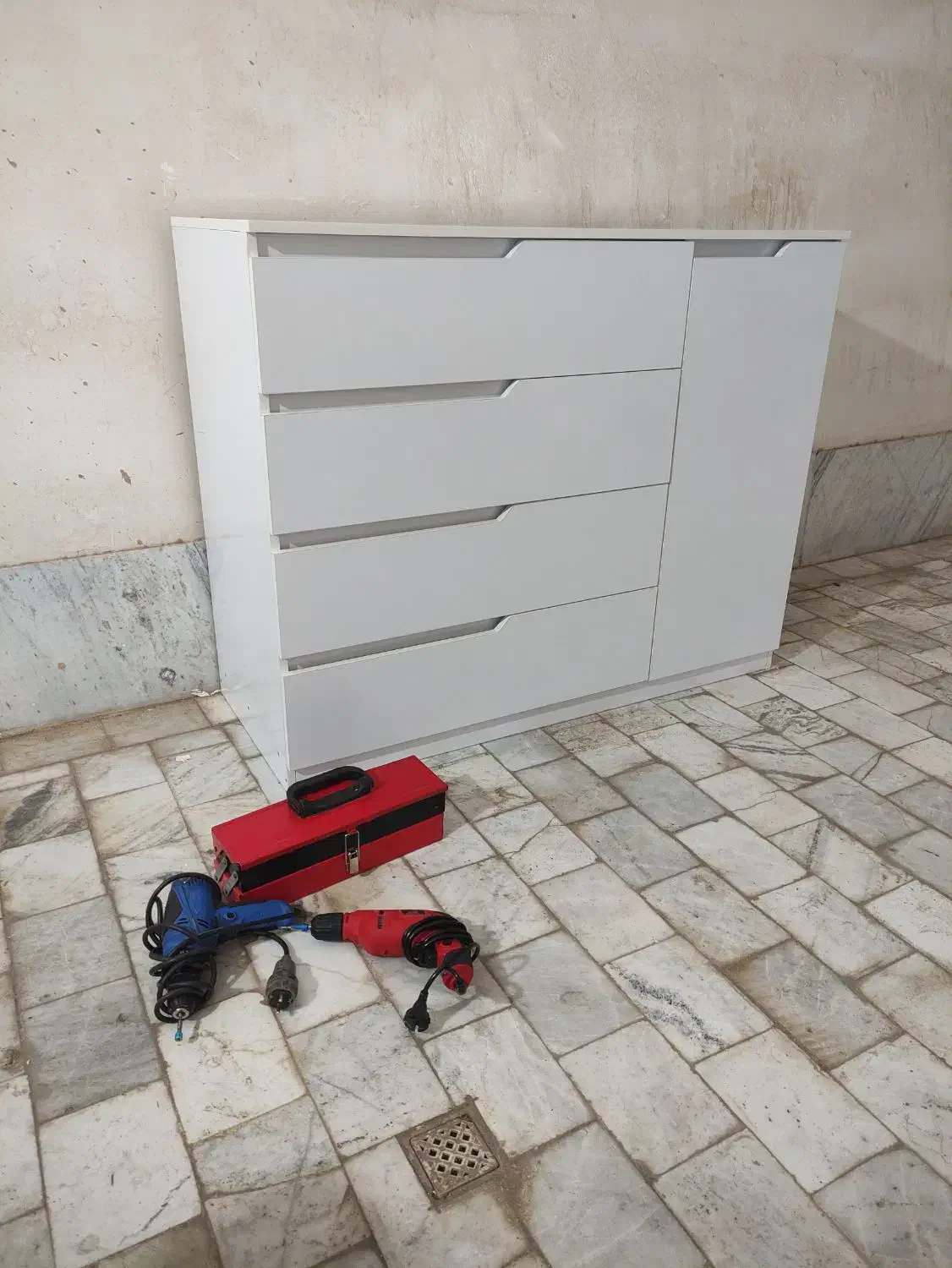 تعمیرات کابینت کمد دیواری دراور جک ریل لولا درمحل|خدمات پیشه و مهارت|یزد, |دیوار