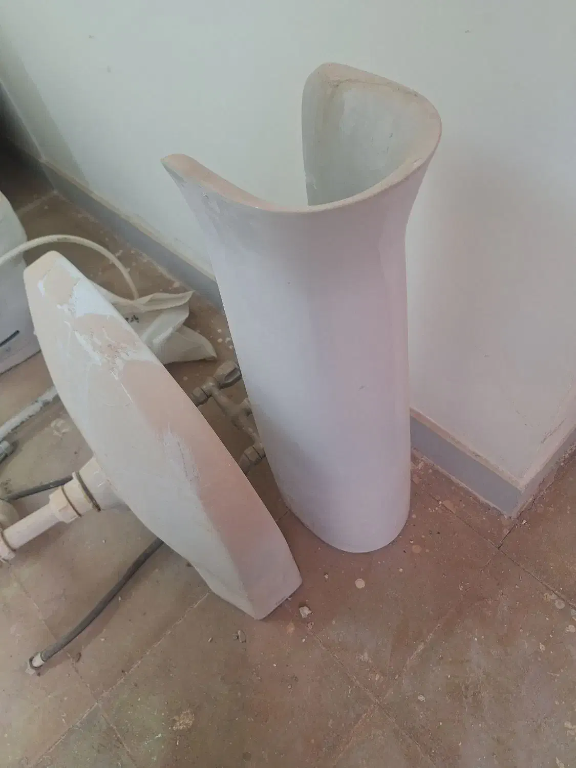 روشویی با شیر|لوازم سرویس بهداشتی|رشت, لاکان شهر|دیوار