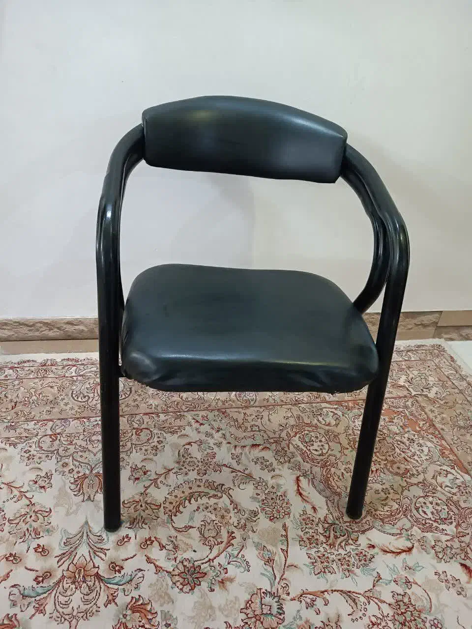 صندلی انتظار|صندلی و نیمکت|بیرجند, |دیوار