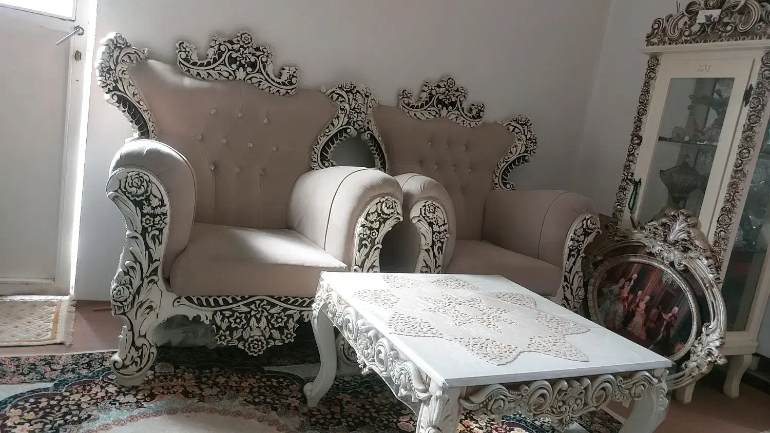 مبل هفت نفره|مبلمان خانگی و میز عسلی|هشتگرد, شهرک ولیعصر (مصلی)|دیوار