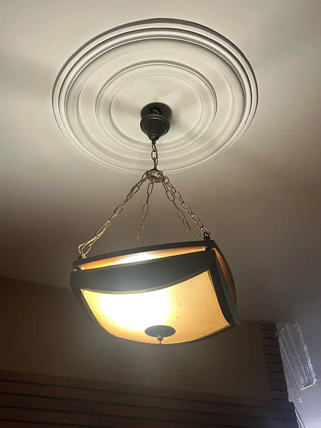 لوستر چوبی مربعی|لوستر و چراغ آویز|فردیس, فردیس|دیوار