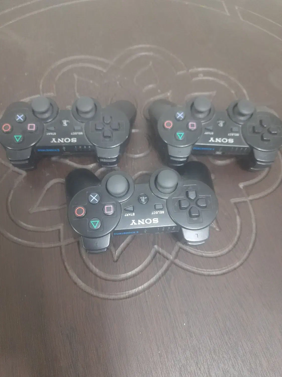 پلی استیشن ۳ ۳دسته+یک دسته یدکی|کنسول، بازی ویدئویی و آنلاین|نجف‌آباد, امیرآباد|دیوار