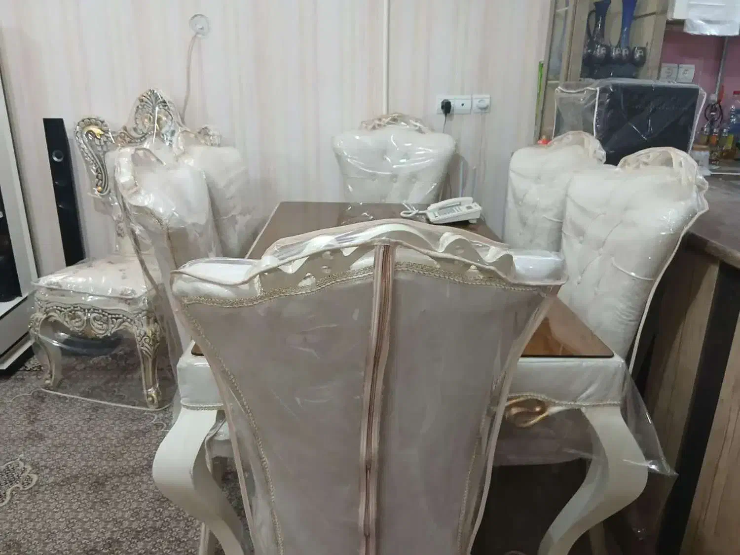 میز ناهار خوری ۶نفره|میز و صندلی غذاخوری|سبزوار, عظیمیان|دیوار