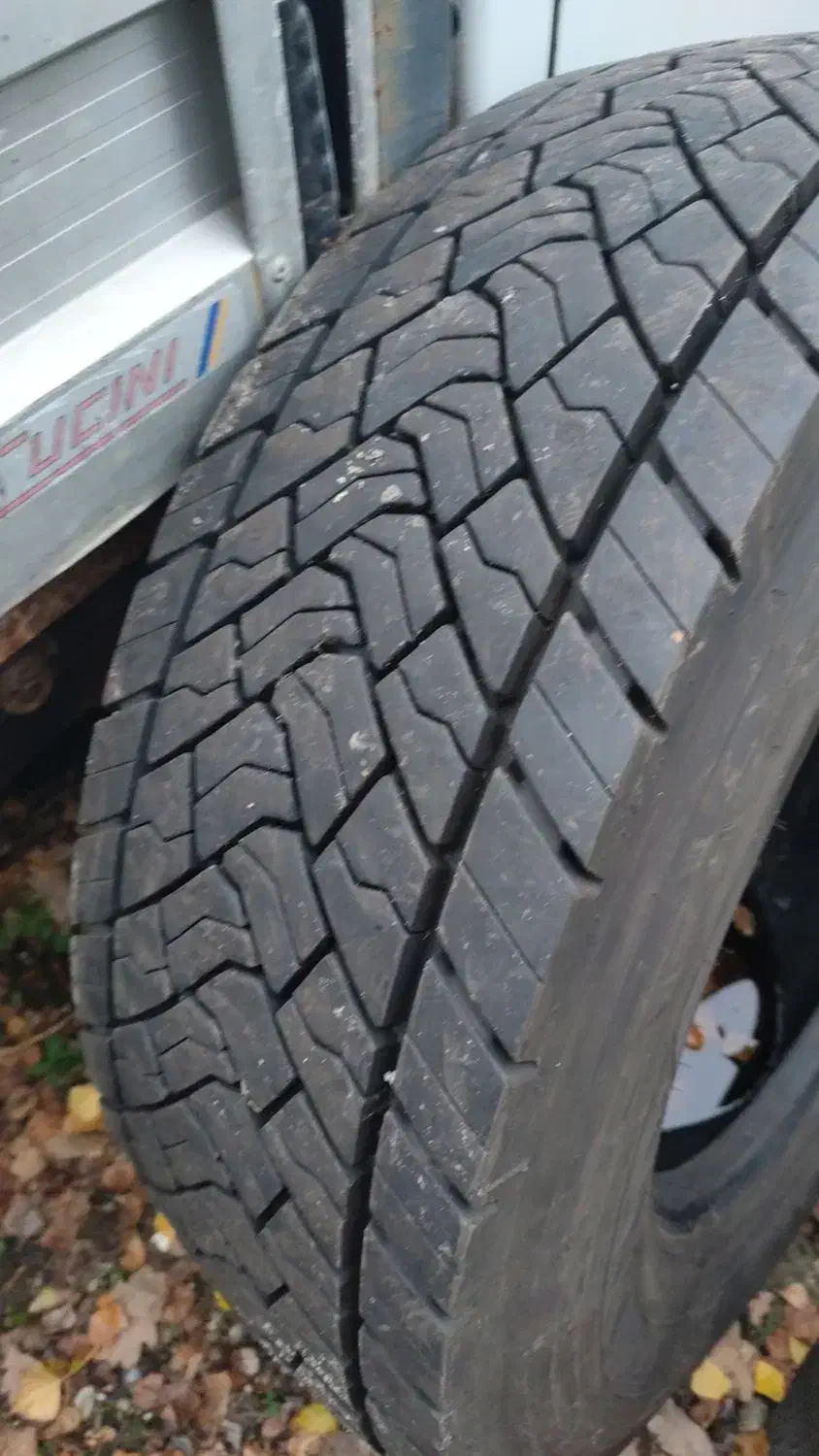 لاستیک کامیون|قطعات یدکی و لوازم جانبی|رباط‌کریم, رباط‌کریم|دیوار