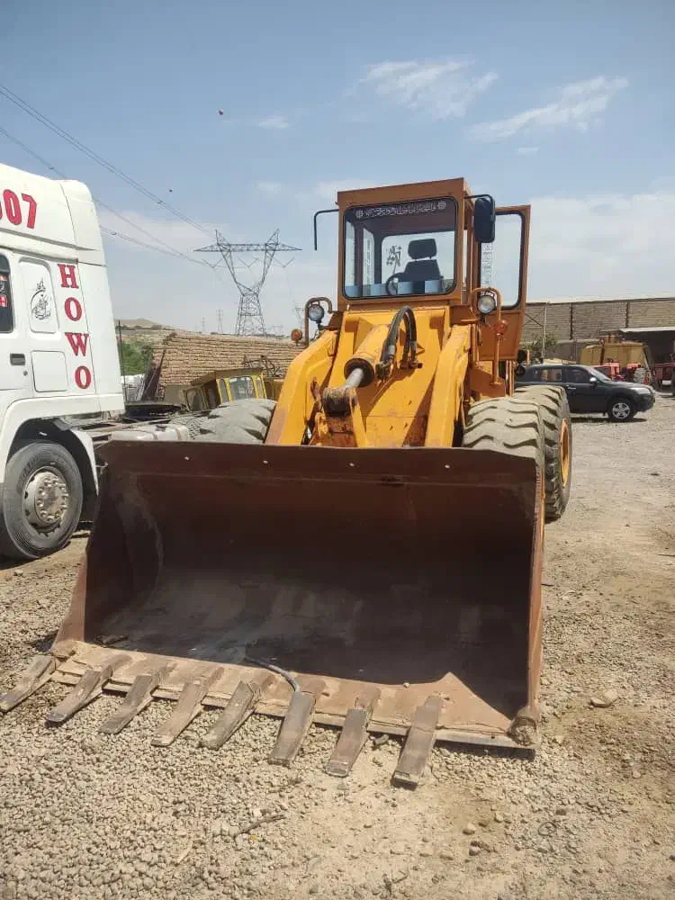 دو عددلودر کوماتسو 85|خودرو سنگین|خسروشاه, |دیوار