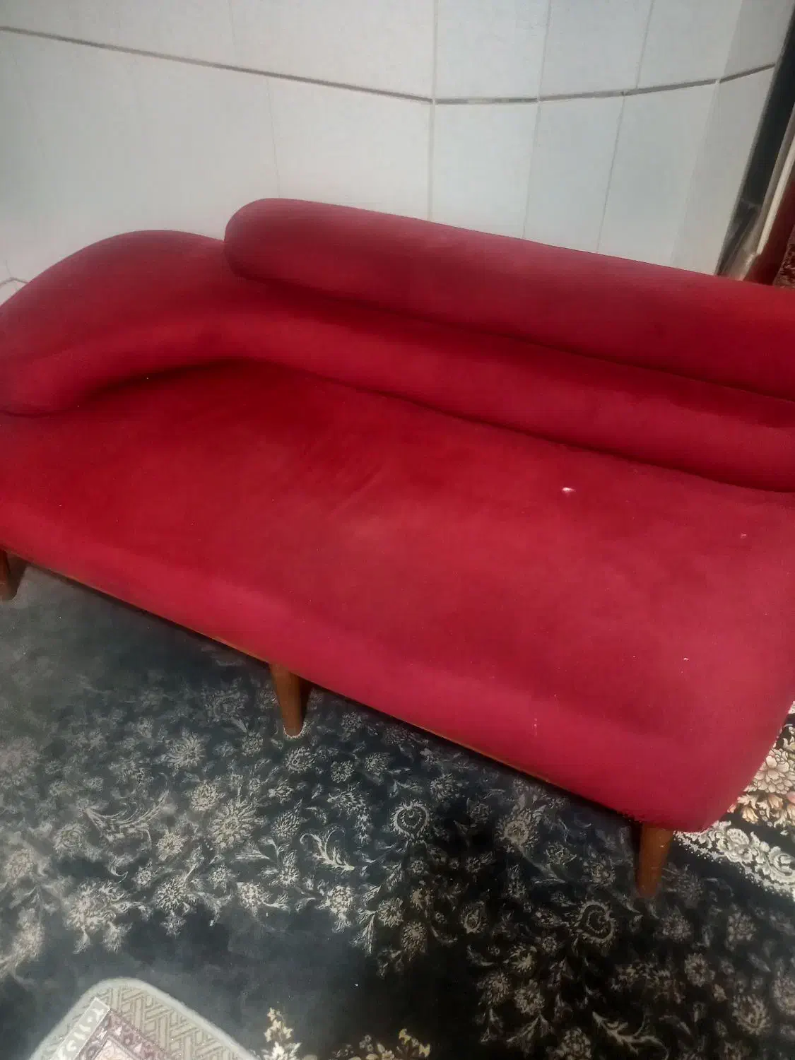 مبل راحتی ۷ نفره در حد نو بسیار تمیز . ب|مبلمان خانگی و میز عسلی|سیرجان, |دیوار