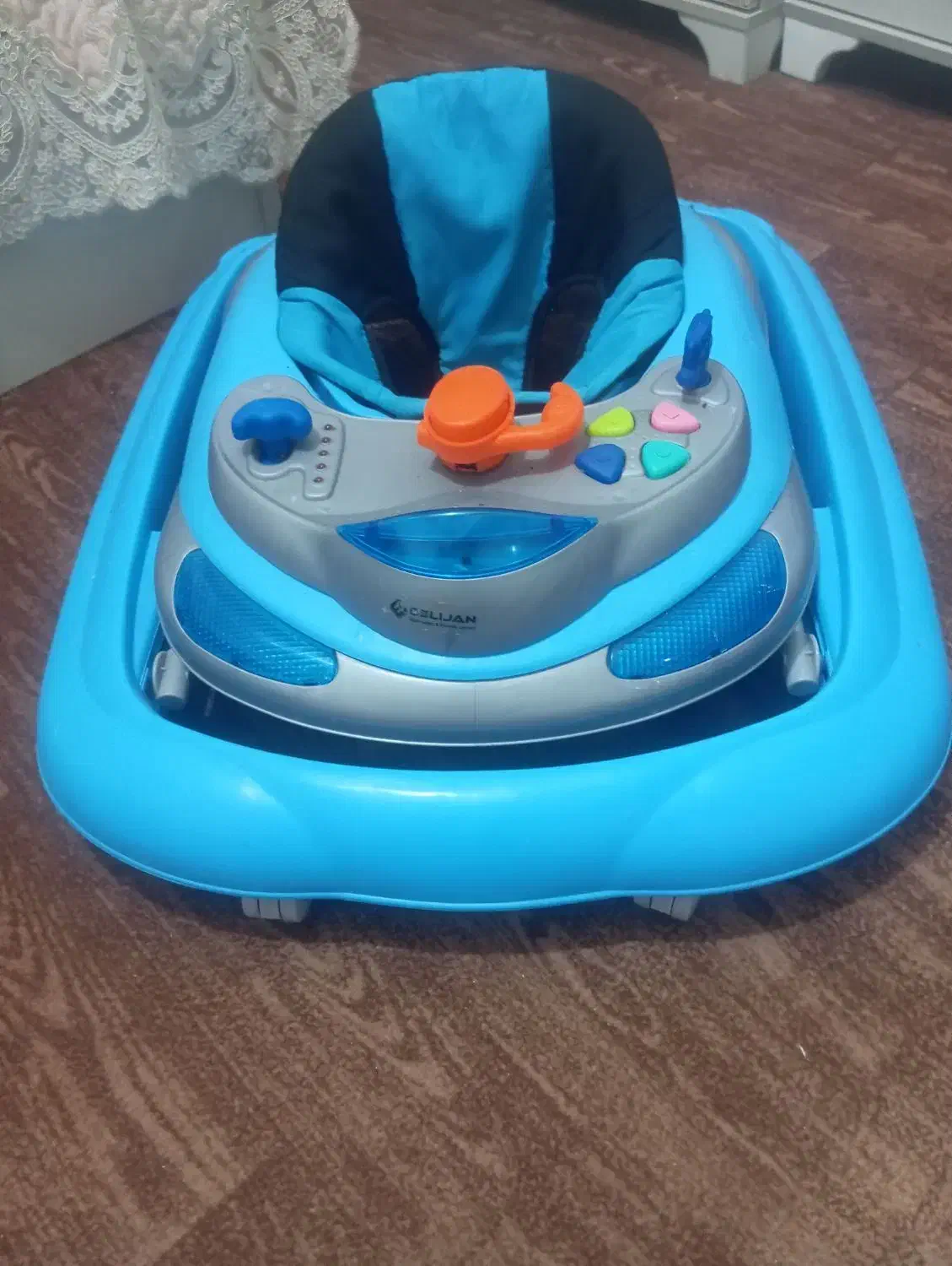 روروک سالم|اسباب و اثاث بچه|گلبهار, شهر جدید گلبهار|دیوار