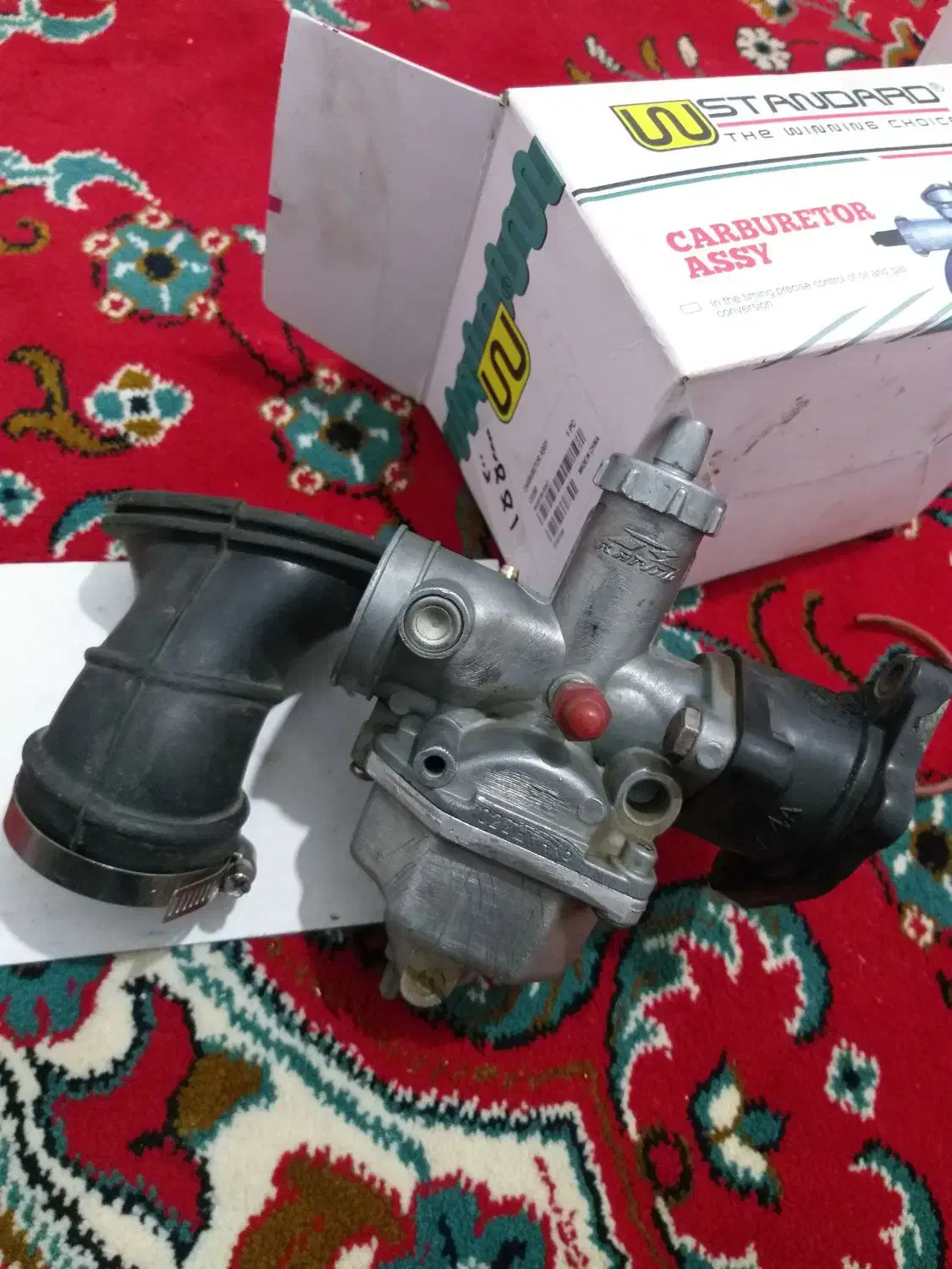 کاربرات ۱۲۵ سالم|قطعات یدکی و لوازم جانبی|کنگاور, |دیوار