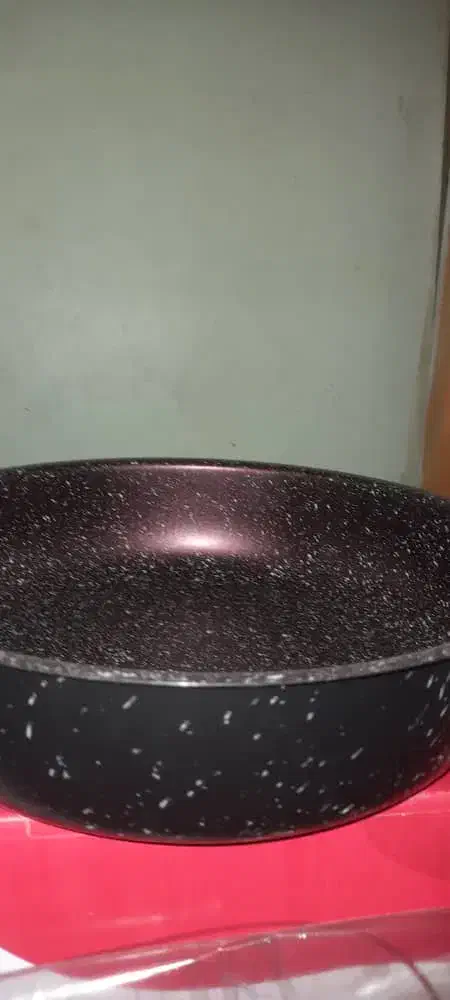 سرویس قابلمه و تابه تکی|ظروف پختوپز|ایذه, |دیوار