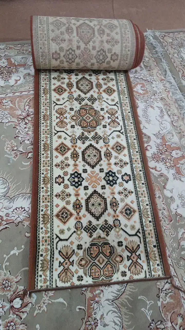 گلیم کناره|گلیم، جاجیم، گبه|اصفهان, باغ دریاچه|دیوار