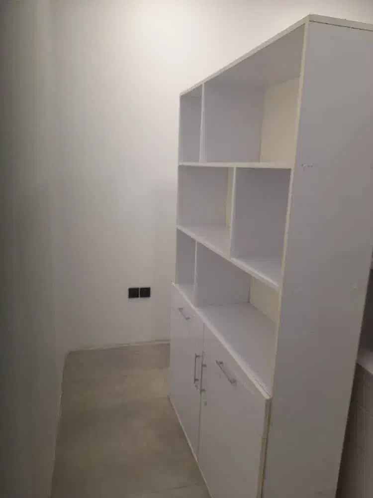 سرشور و کمد سالنی|آرایشگاه و سالن‌های زیبایی|پردیس, فاز ۲|دیوار