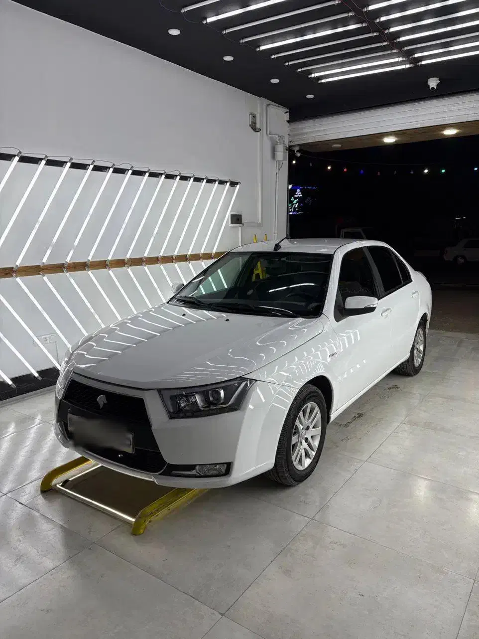 دنا مدل ۹۷ بدون رنگ فول|خودرو سواری و وانت|بومهن, |دیوار