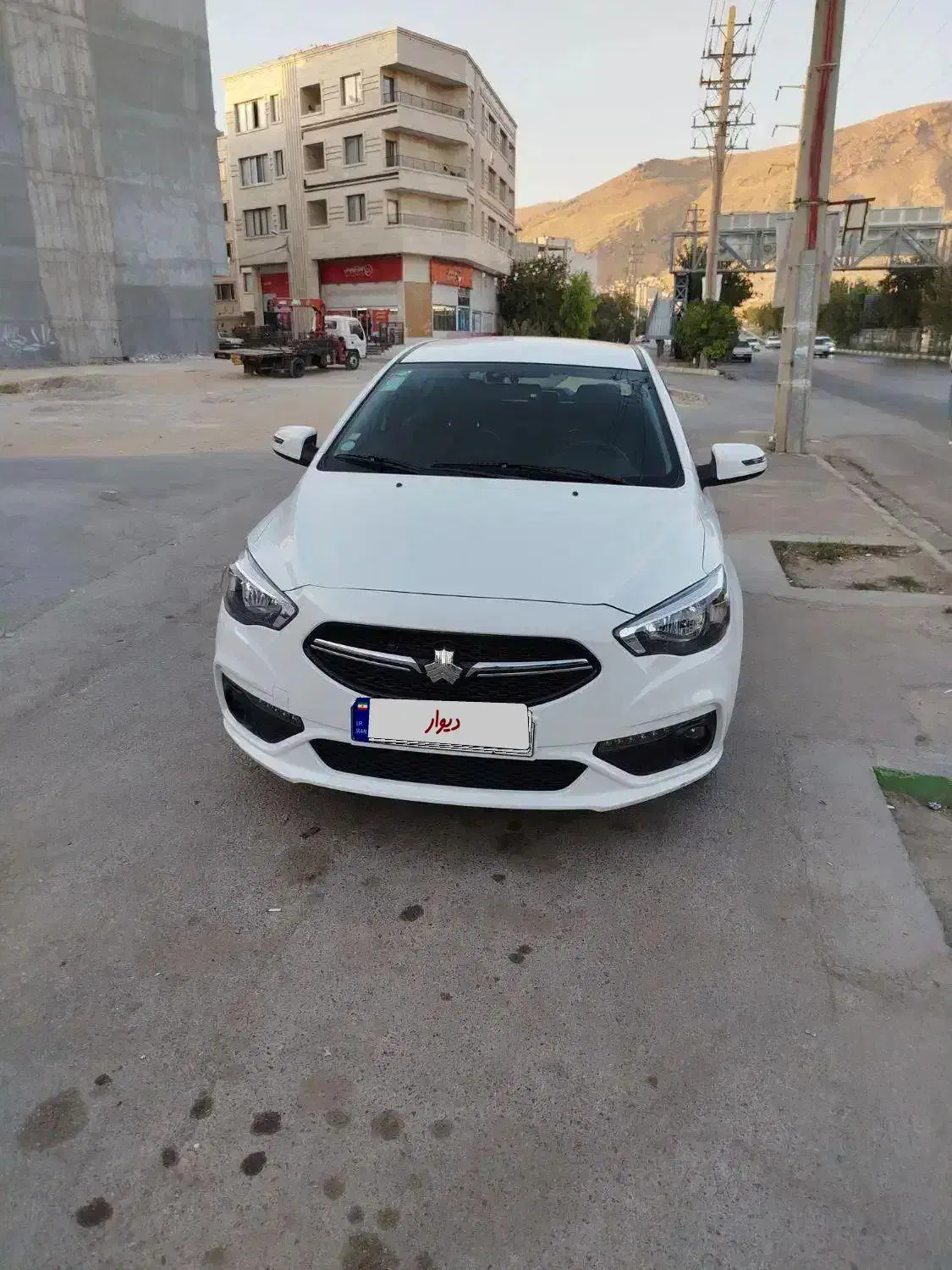 شاهین ۱۴۰۳ کارمندی|خودرو سواری و وانت|شیراز, گل سرخ|دیوار