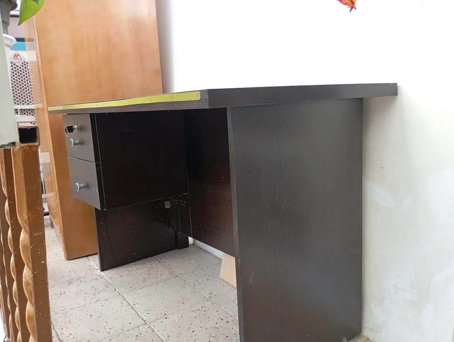 میز تحریر و کامپیوتر|میز تحریر و کامپیوتر|قزوین, |دیوار