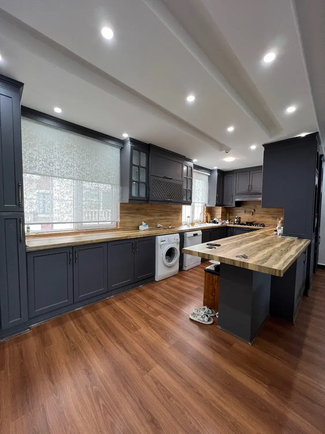 ۱۸۰متر / تراس بزرگ / ویو رویایی|فروش آپارتمان|لاهیجان, شیخ زاهد|دیوار