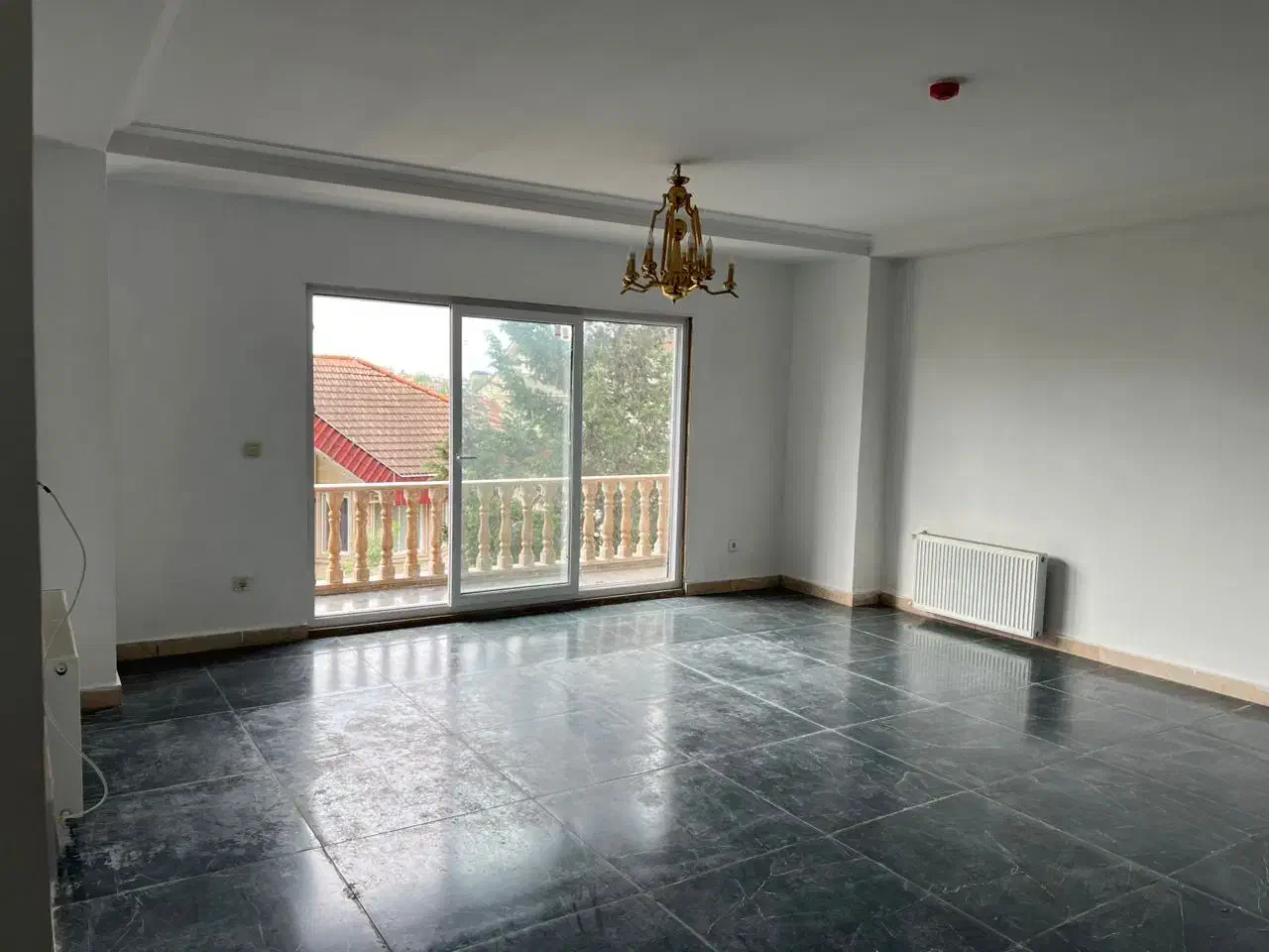 آپارتمان۱۱۵مترفول امکانات ویوجنگل تراسدار۱۷شهریور|فروش آپارتمان|چالوس, |دیوار