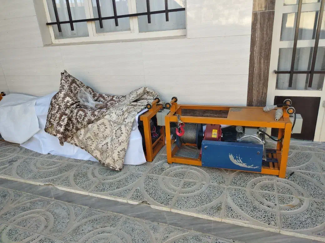 اجاره بالابر|ماشین‌آلات صنعتی|بروجرد, |دیوار