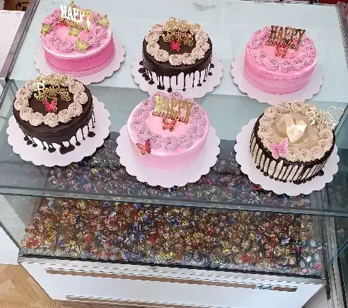 شیرینی عمده دانمارکی وکیک فنجانی و دیگر شیرینی ها|خوردنی و آشامیدنی|شیراز, پودنک|دیوار