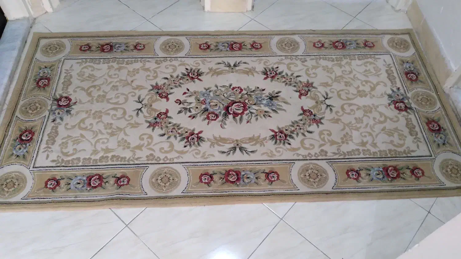 فرش راهرو و پادری|فرش|اراک, |دیوار