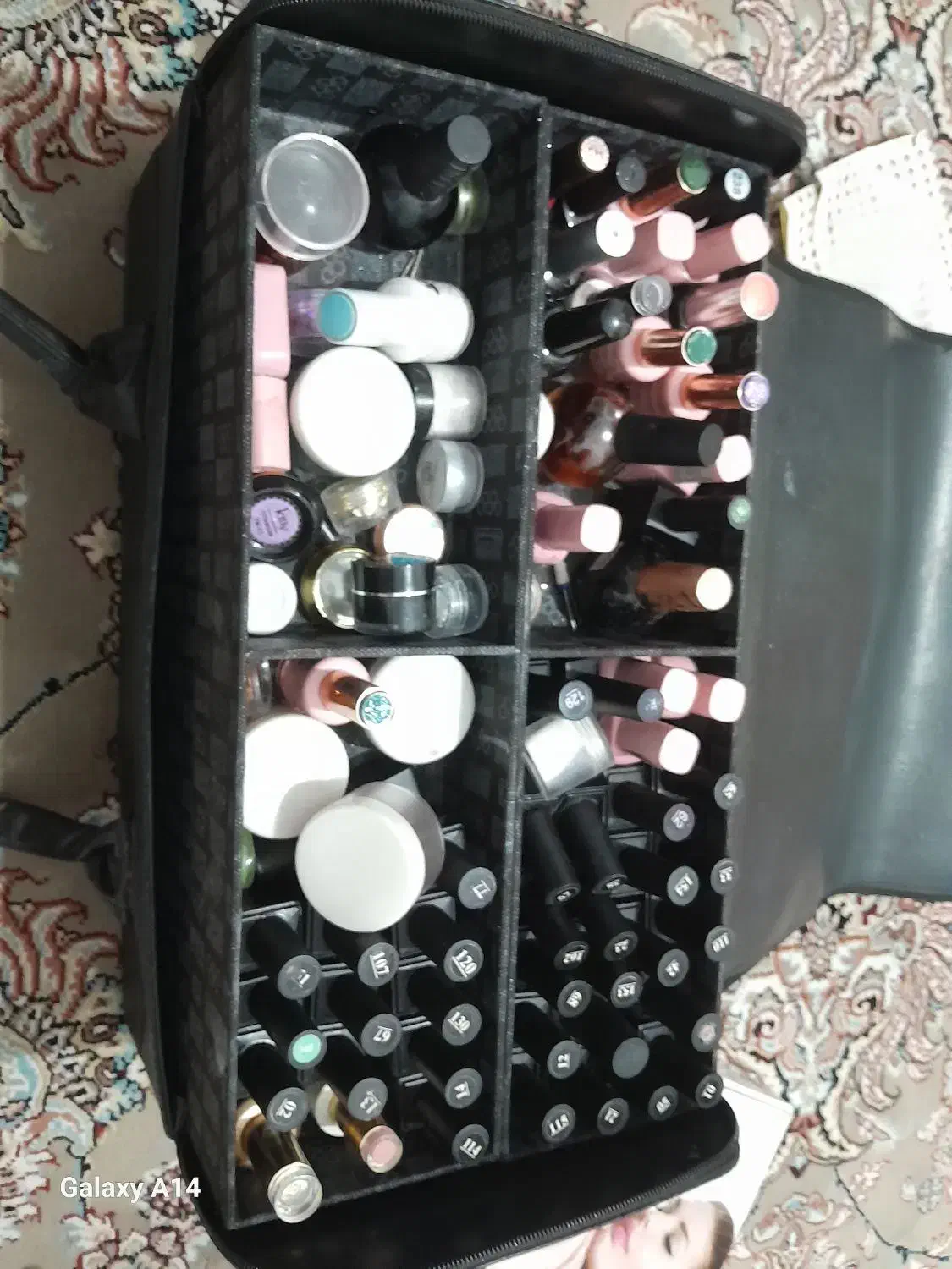 وسایل ناخنکاری|آرایشگاه و سالنهای زیبایی|بابل, |دیوار