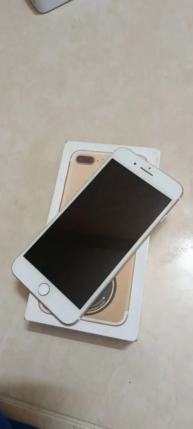 آیفون 7پلاس|موبایل|کاشان, پا نخل|دیوار