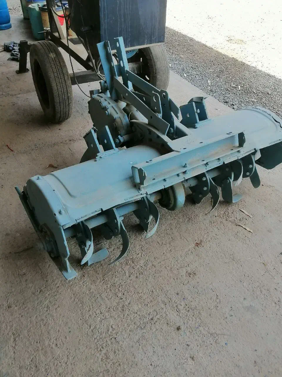 کلوخ کوب|خدمات باغبانی و درختکاری|آق قلا, |دیوار