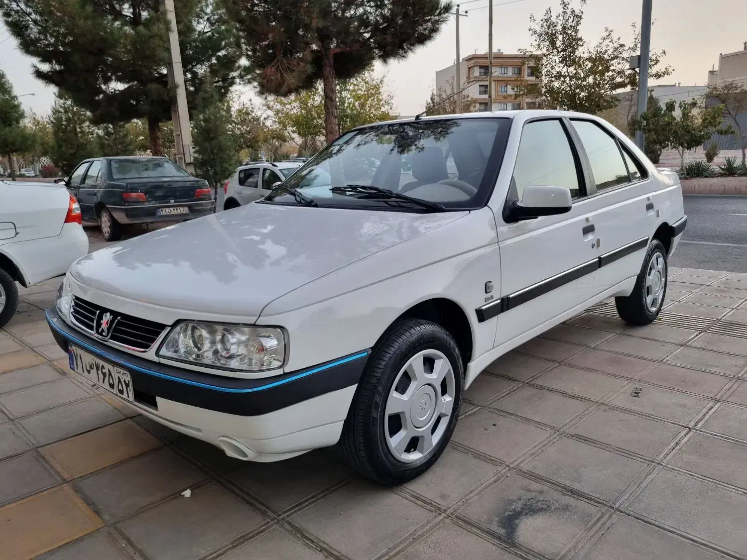 پژو ۴۰۵ اس ال ایکس|خودرو سواری و وانت|قائن, |دیوار