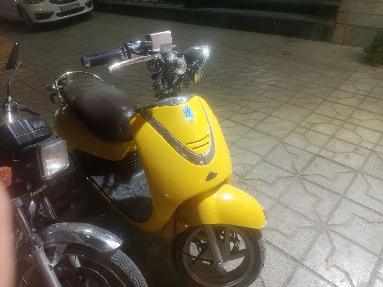 متور فیدل کلاسیک|موتورسیکلت|ابرکوه, |دیوار