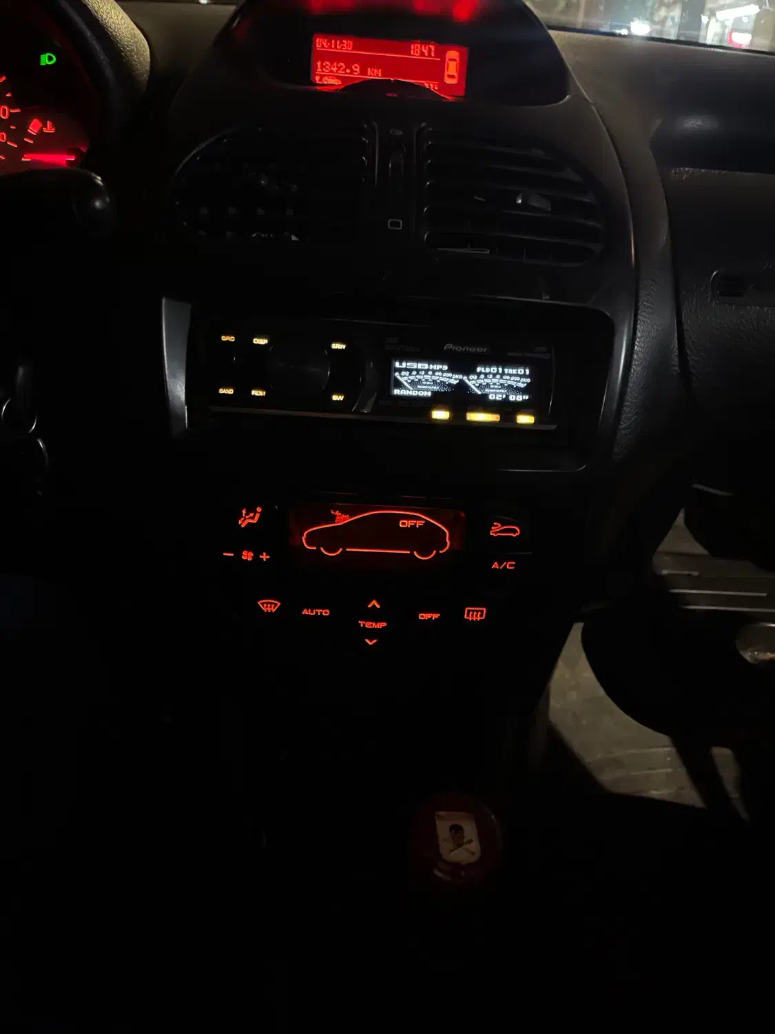 ۲۰۶ sd v8|خودرو سواری و وانت|اهواز, زیتون کارمندی|دیوار