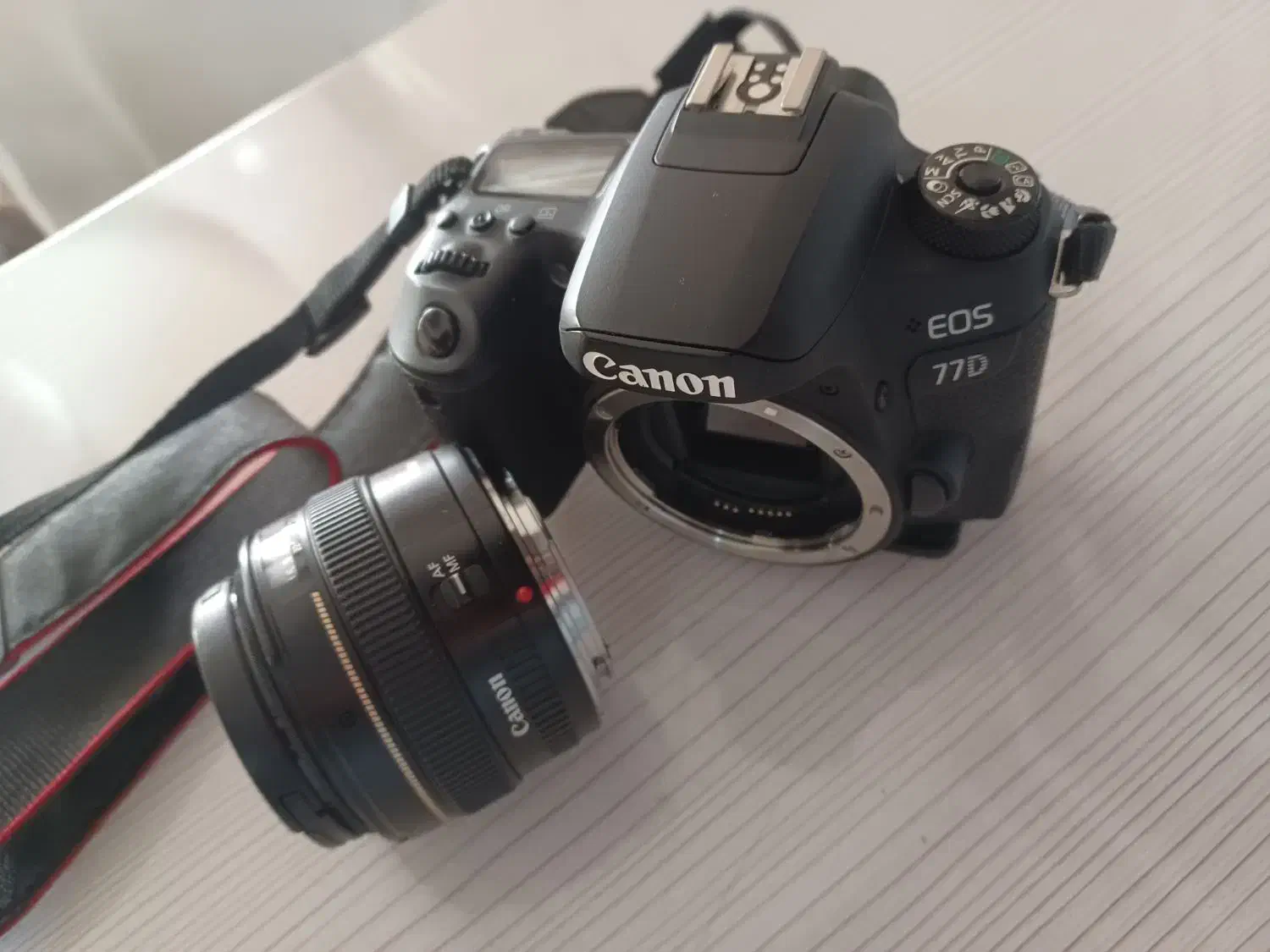 دوربین عکاسی و فیلمبرداری کنان 77D بسیار تمیز|دوربین عکاسی و فیلمبرداری|شاهینشهر, پاسداران|دیوار