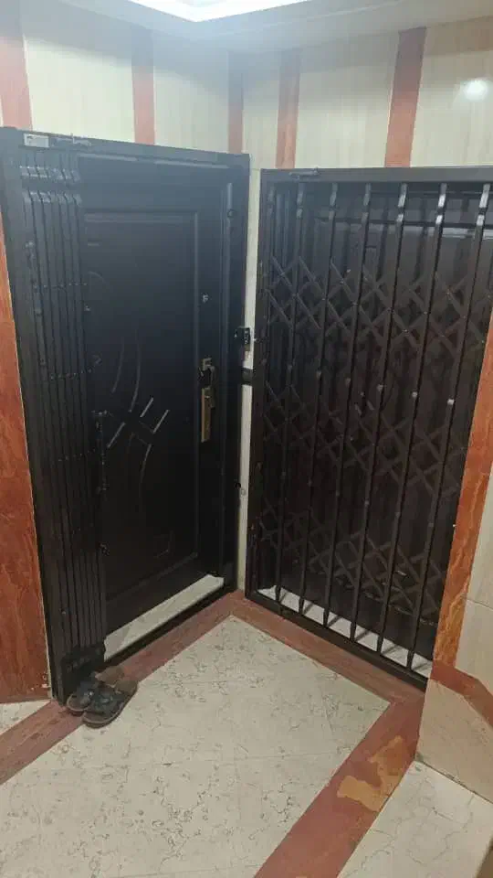 ساخت درب آکاردئون و حفاظ|خدمات پیشه و مهارت|تهران, قیام|دیوار