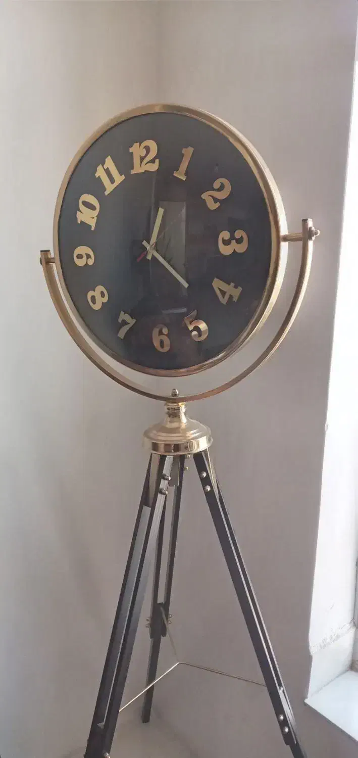 ساعت‌ایستاده‌|ساعت دیواری و تزئینی|اردبیل, |دیوار