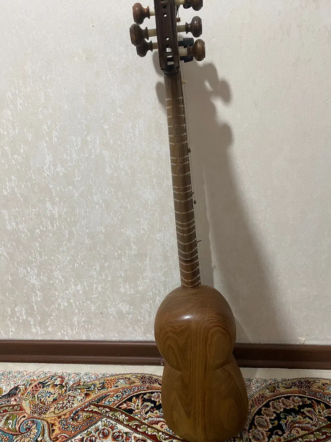 ساز|سازهای سنتی|میانه, |دیوار