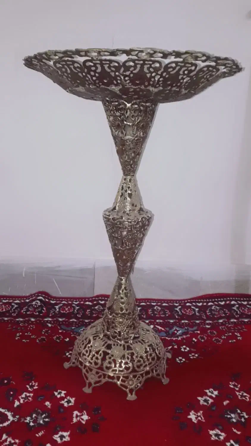 میوه خوری ایستاده/برنجی /نو نو|کلکسیون اشیاء عتیقه|اراک, |دیوار