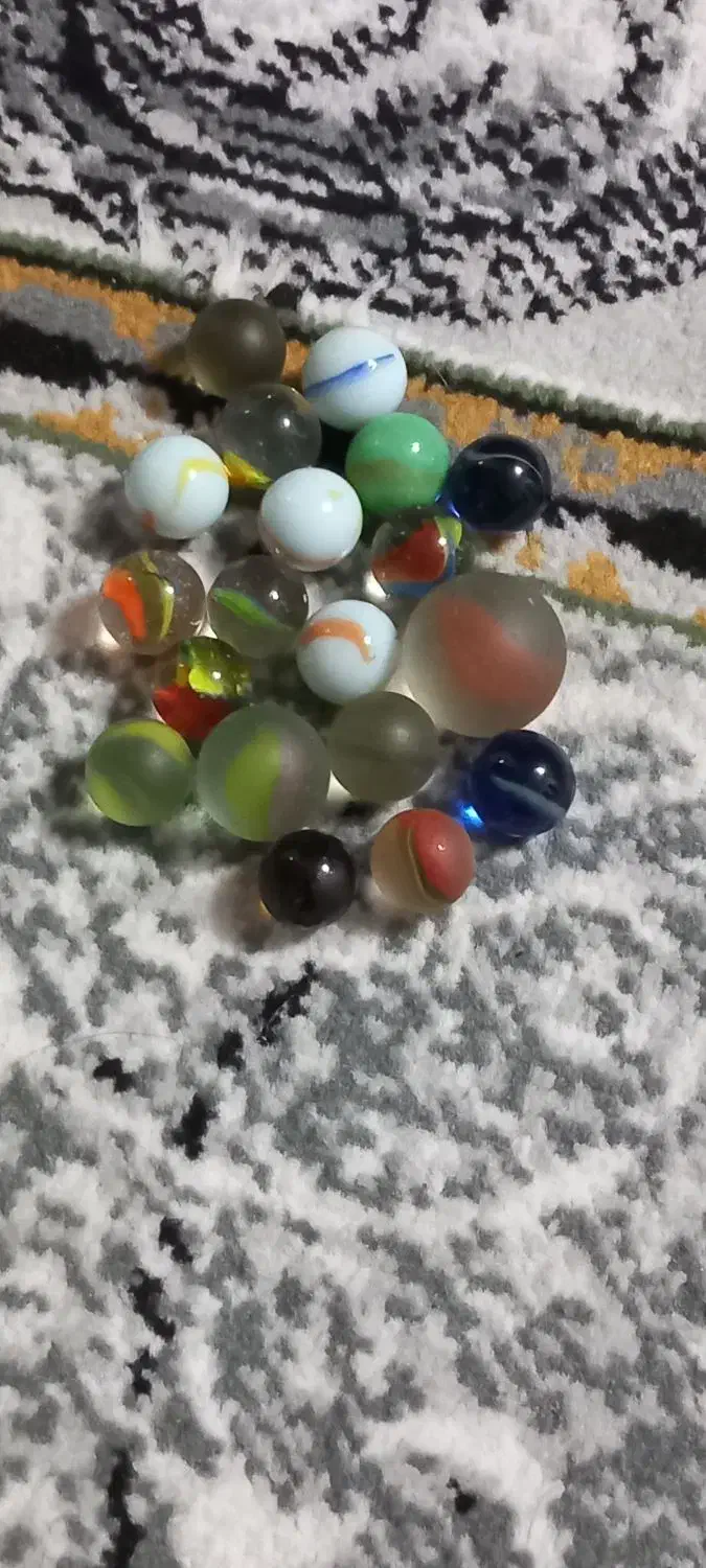 تیله|اسباب‌‌بازی|پاکدشت, پاکدشت (مامازند)|دیوار