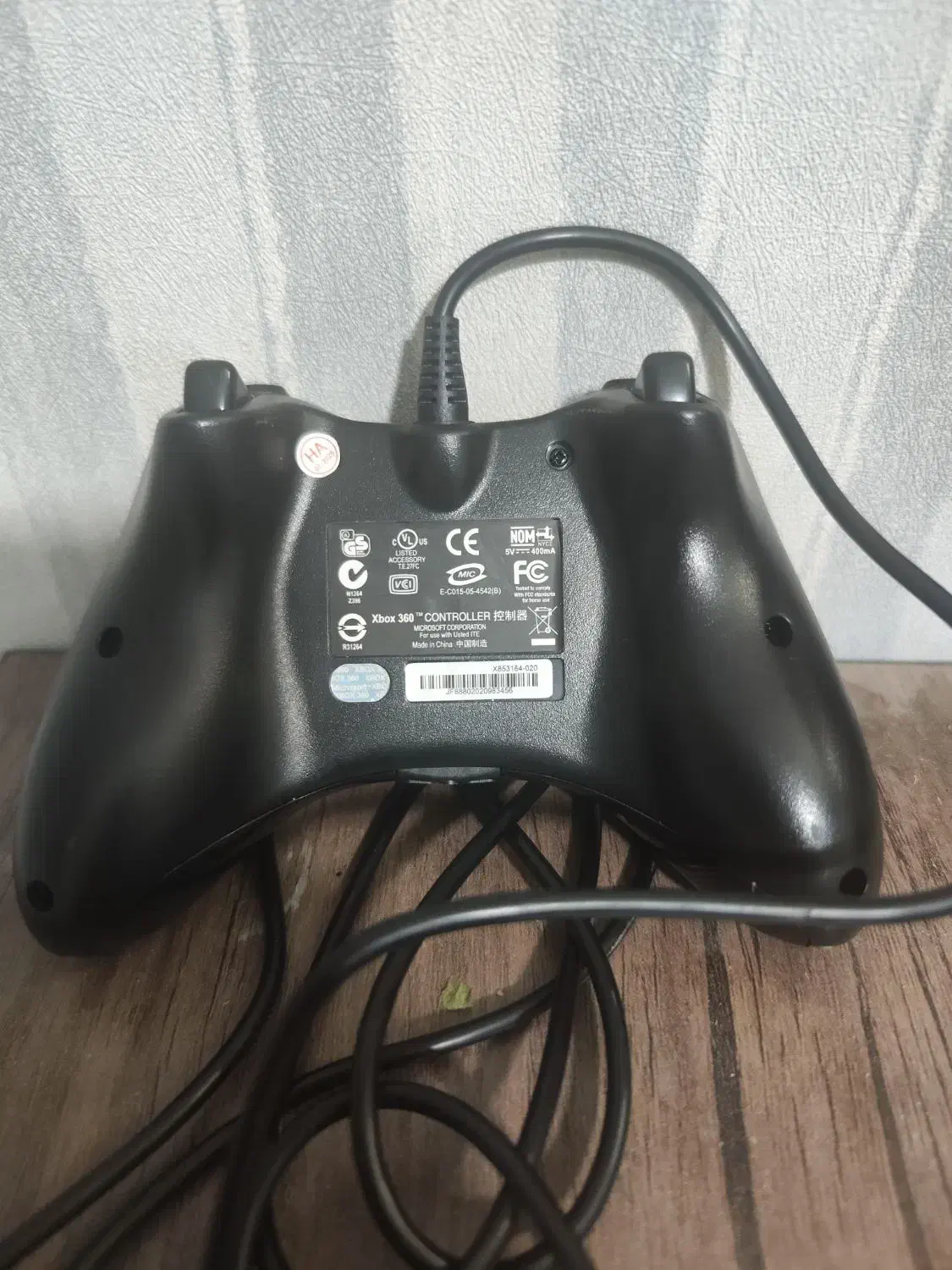 دسته Xbox مناسب برای pc یک هفته استفاده شده|کنسول، بازی ویدئویی و آنلاین|اصفهان, باغ دریاچه|دیوار