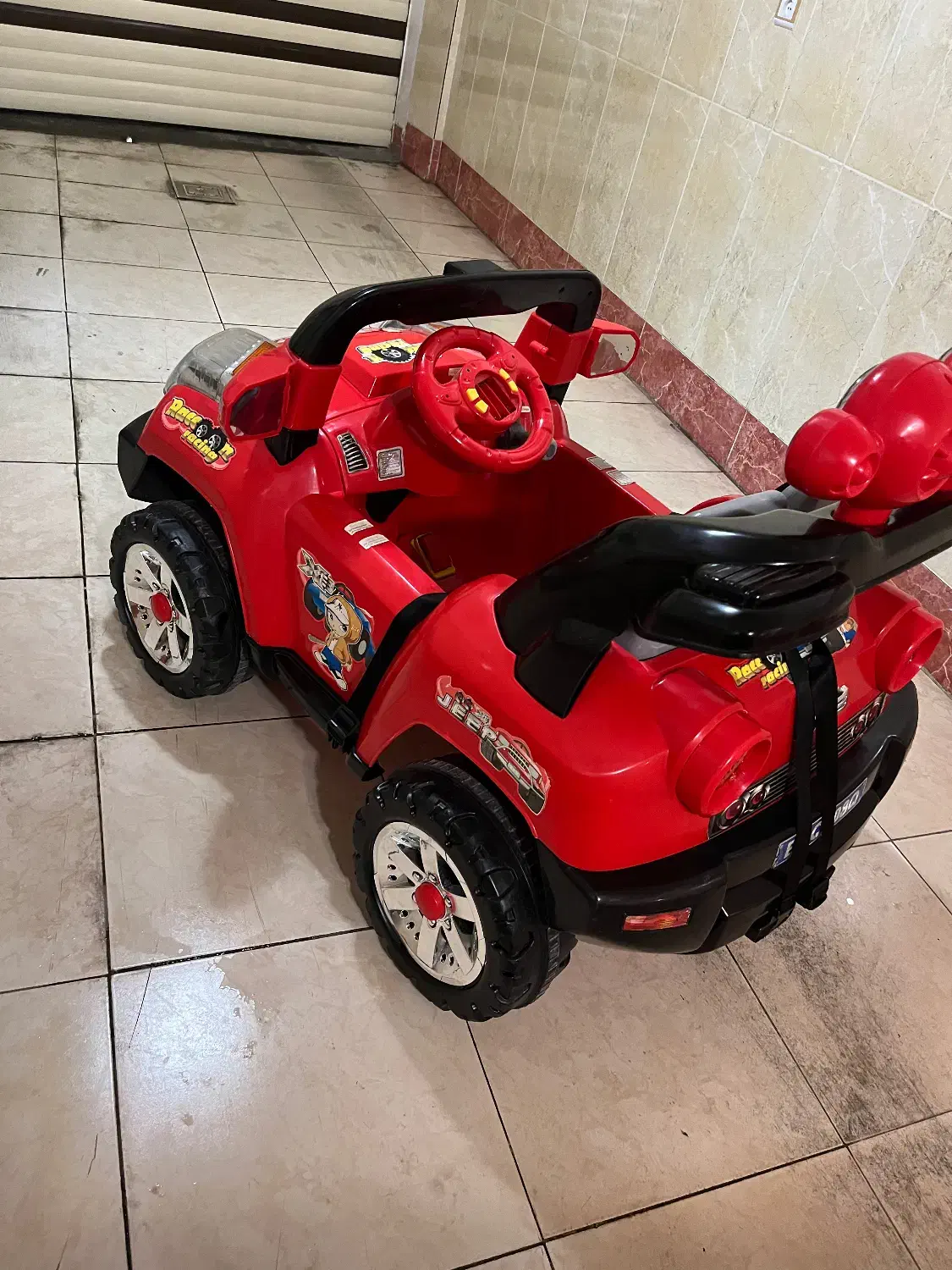 ماشین شارژی جیپ x8|اسباب‌بازی بچه|میاندوآب, |دیوار