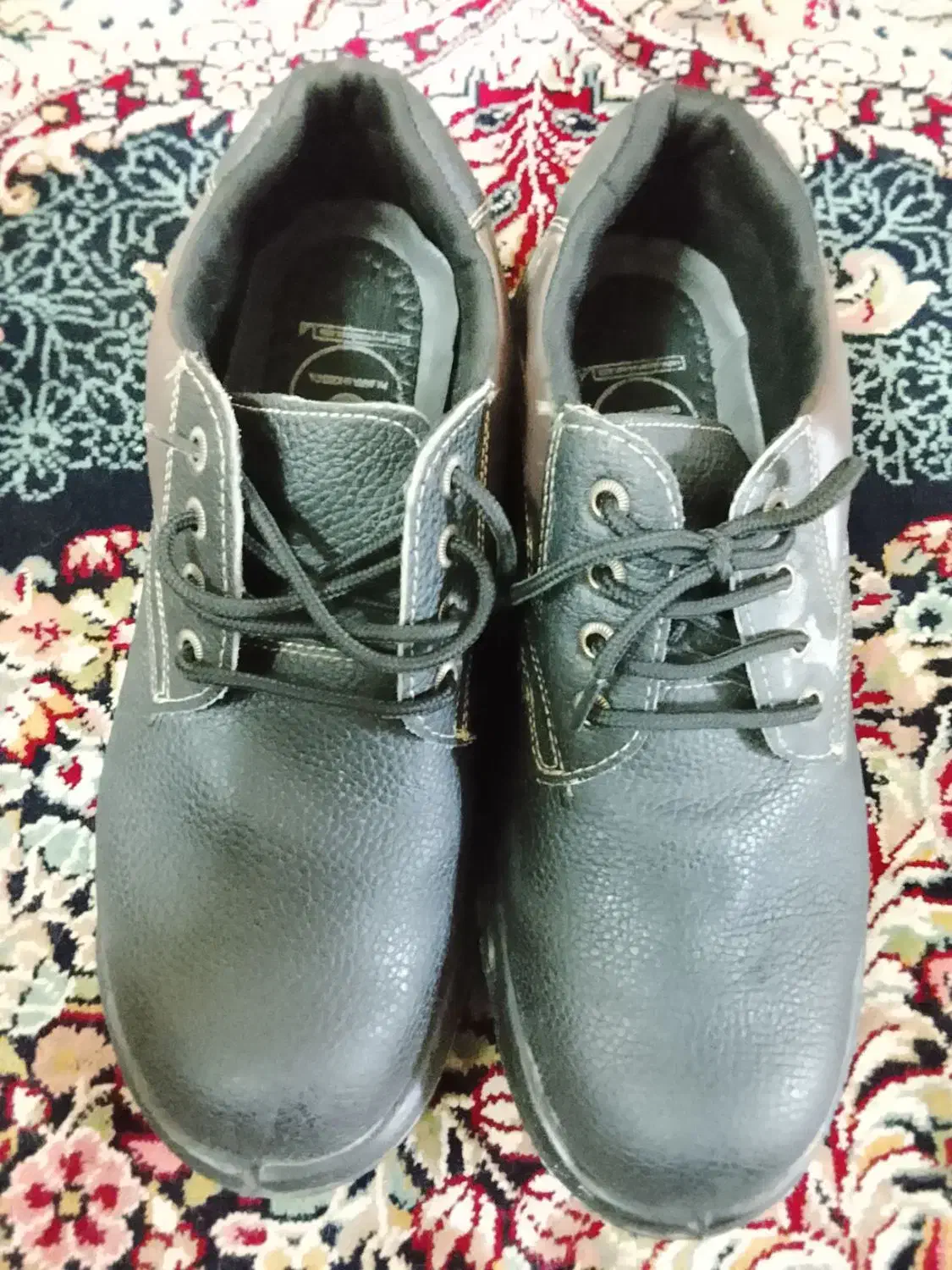 کفش ایمنی چرم|کیف، کفش، کمربند|بروجرد, |دیوار