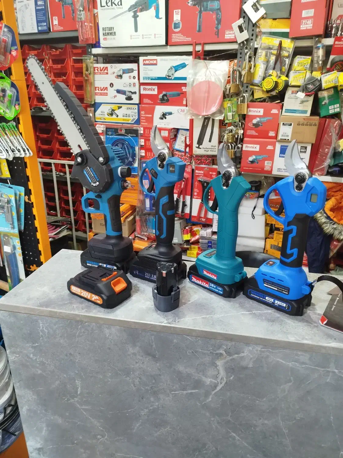 انواع قیچی شارژی واره شارژی و لوازم|ماشینآلات صنعتی|ارومیه, |دیوار