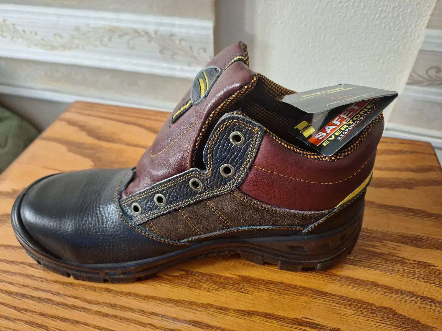 کفش ایمنی سایز 44|کیف، کفش، کمربند|شاهین‌شهر, فدک|دیوار