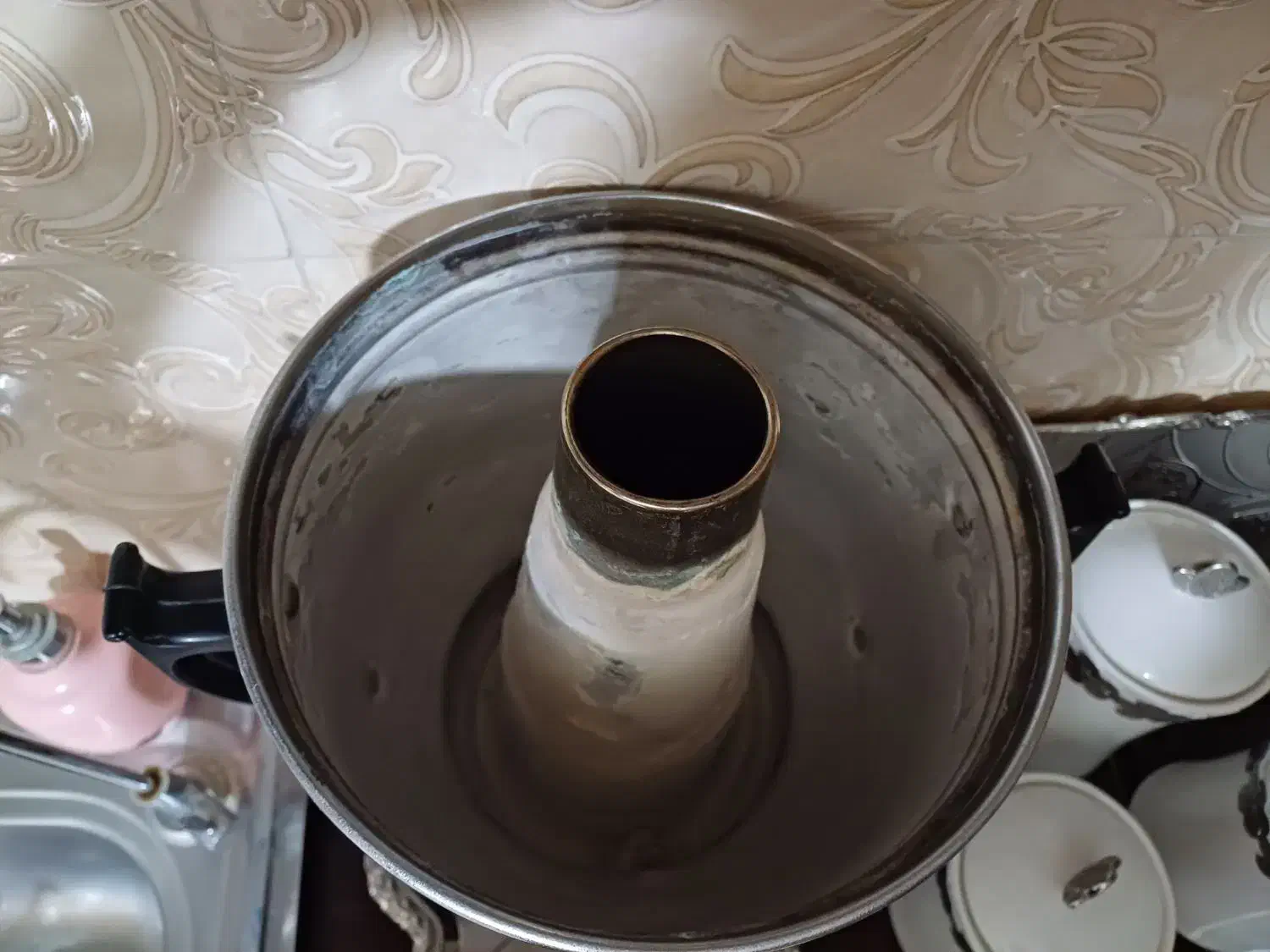 سماور گازی ۶ لیتری با سینی و کاسه|سماور، چایساز، قهوهساز|اسلامشهر, شهرک واوان|دیوار