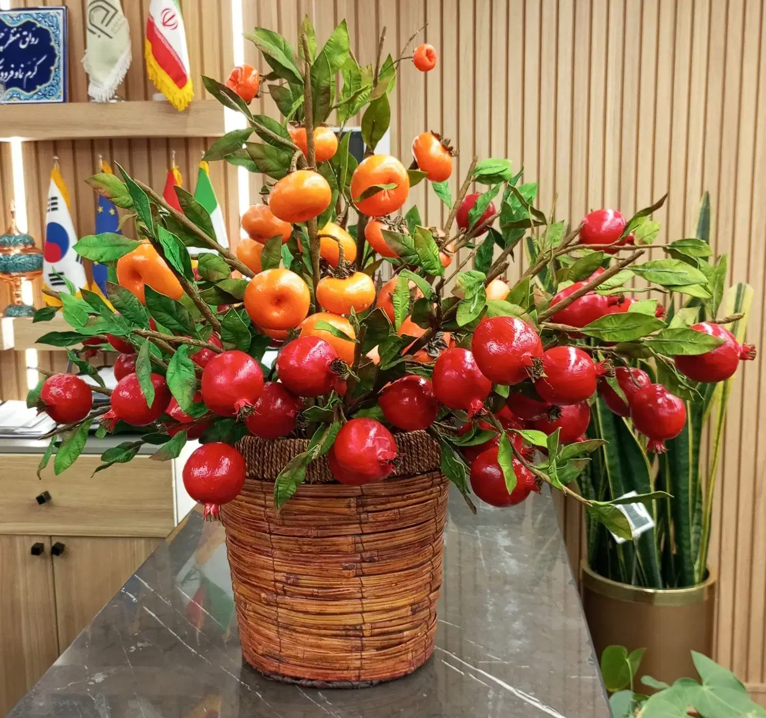 شاخه انار و خرمالو ویژه شب یلدا|گل مصنوعی|اصفهان, نقش جهان|دیوار