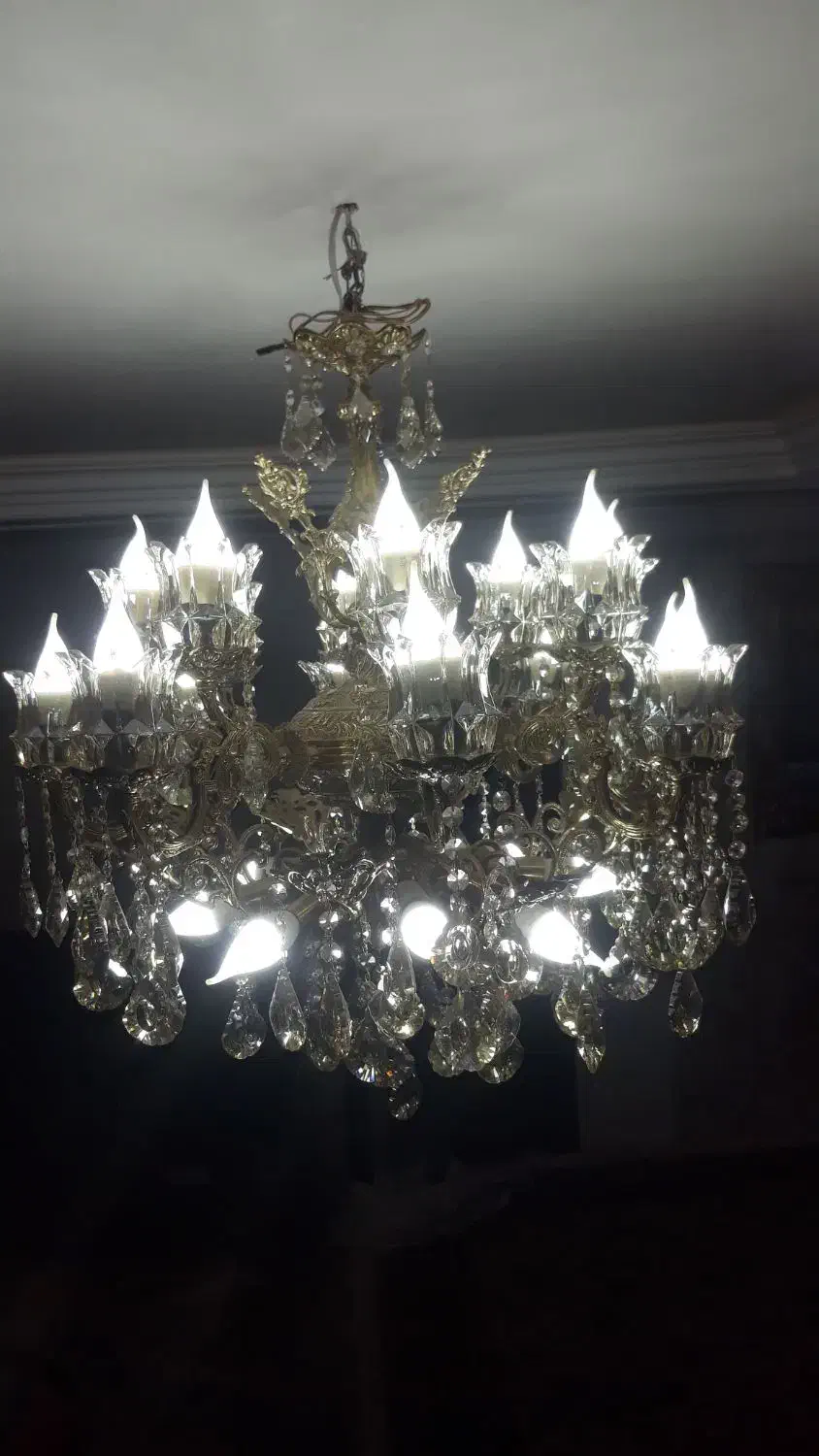 لوستر برنز ۲۰ کیلو برنز خالص|لوستر و چراغ آویز|خرمآباد, |دیوار