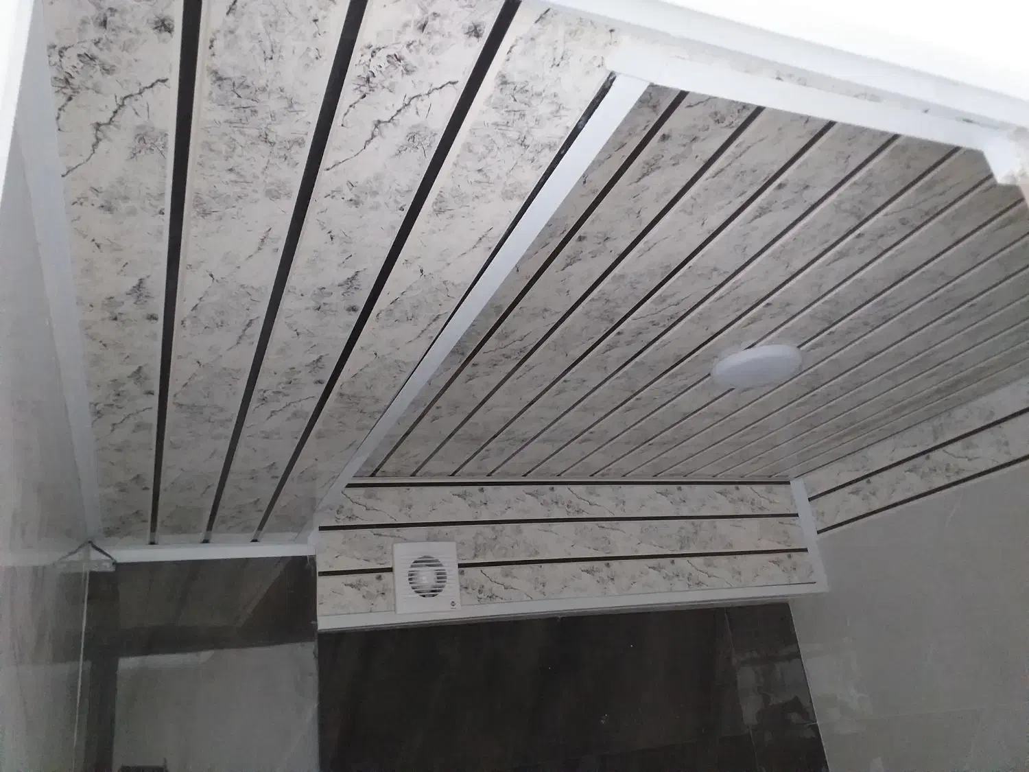 نصاب سقف کاذب و قرنیز|خدمات پیشه و مهارت|زنجان, |دیوار